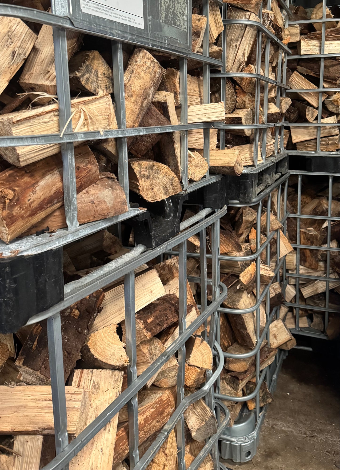 Kiln-Dried Mixed Logs